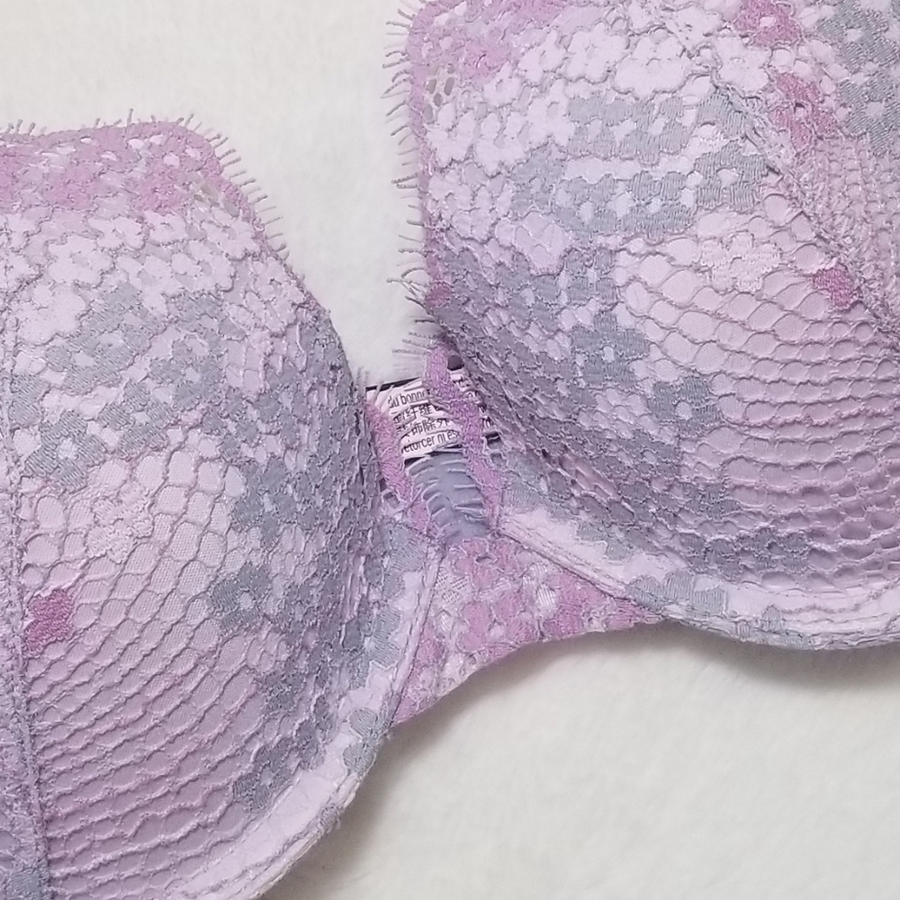 Victoria's Secret Dream Angels Push-up Bra 💜💜 - Picture 11 of 13
